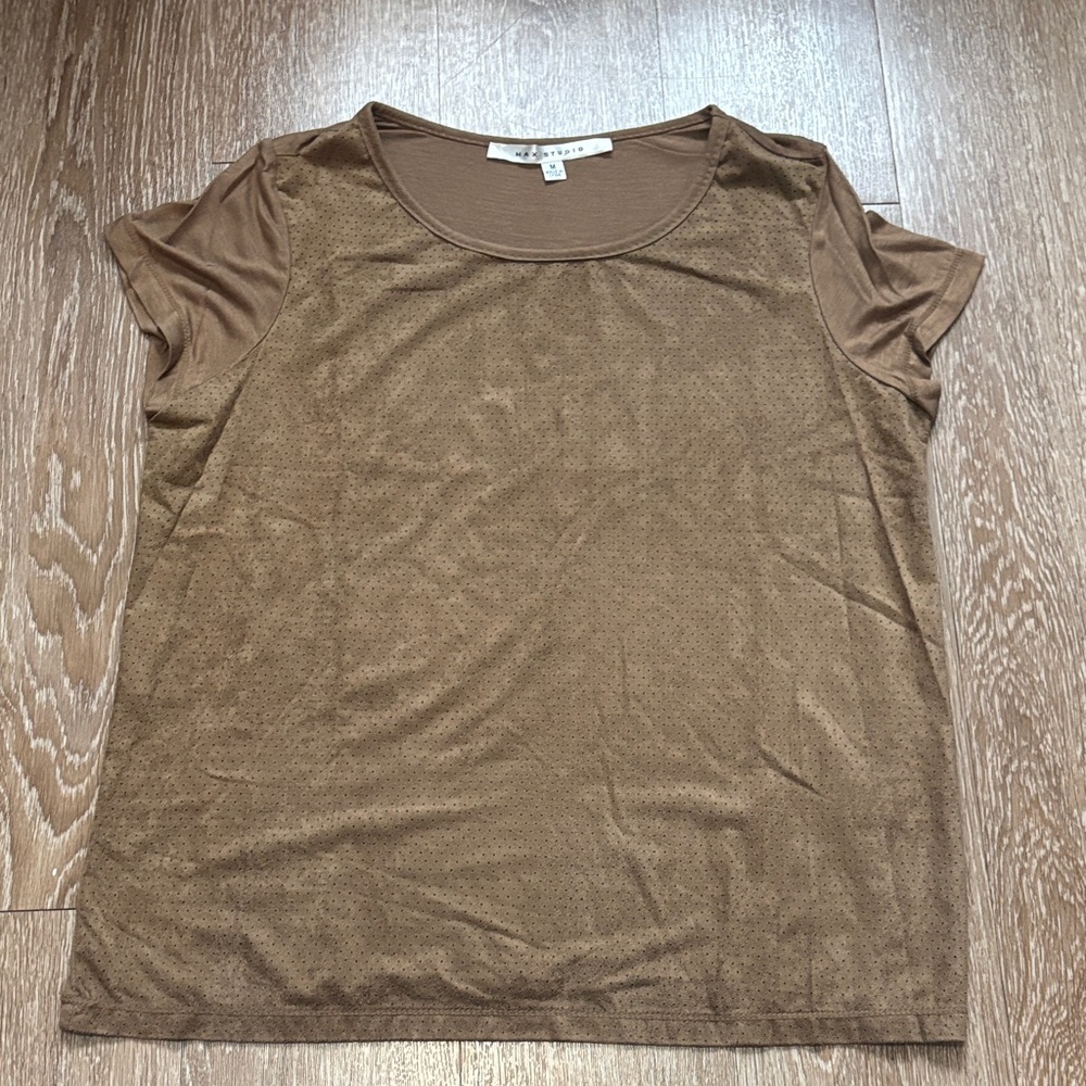 Max Studio Faux Suede Perforated t shirt, Medium, Caramel/Tan